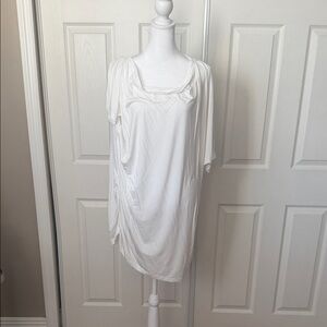 Two Express White & Gray Women's Rayon Tunic Top